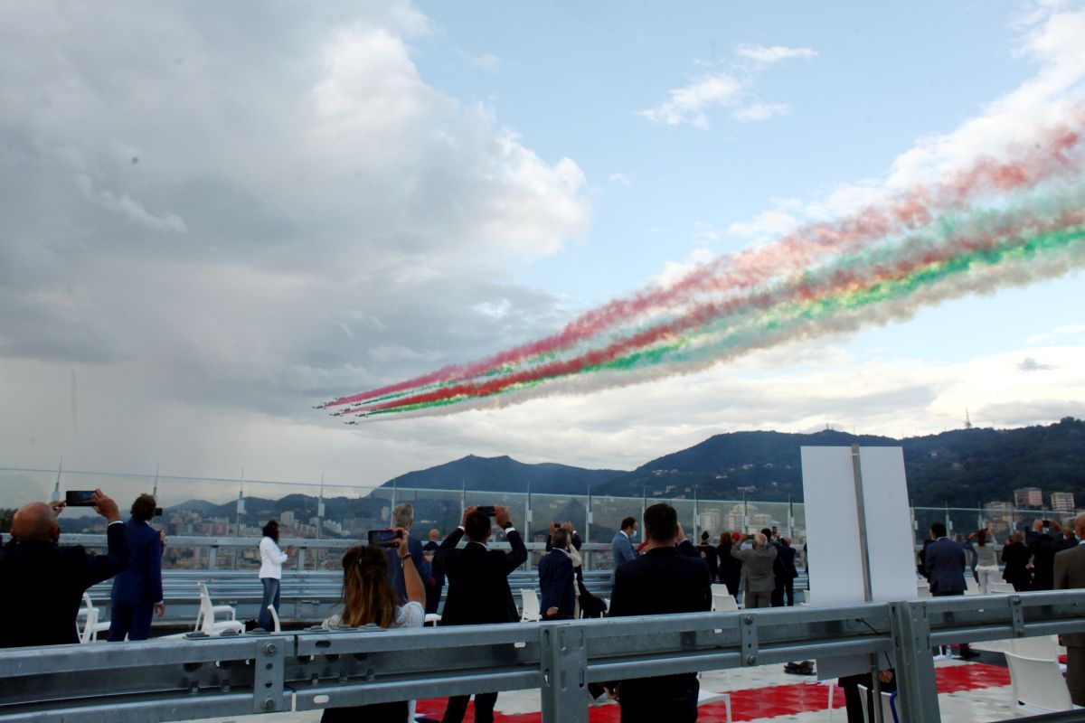 Inaugurato il nuovo ponte di Genova