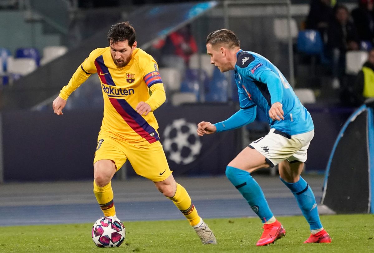 Show Messi, Napoli sconfitto e fuori dalla Champions