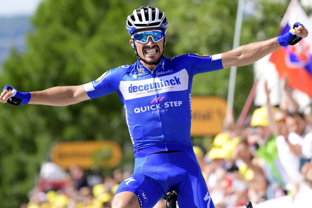 Alaphilippe vince 2^ tappa al Tour e indossa maglia gialla