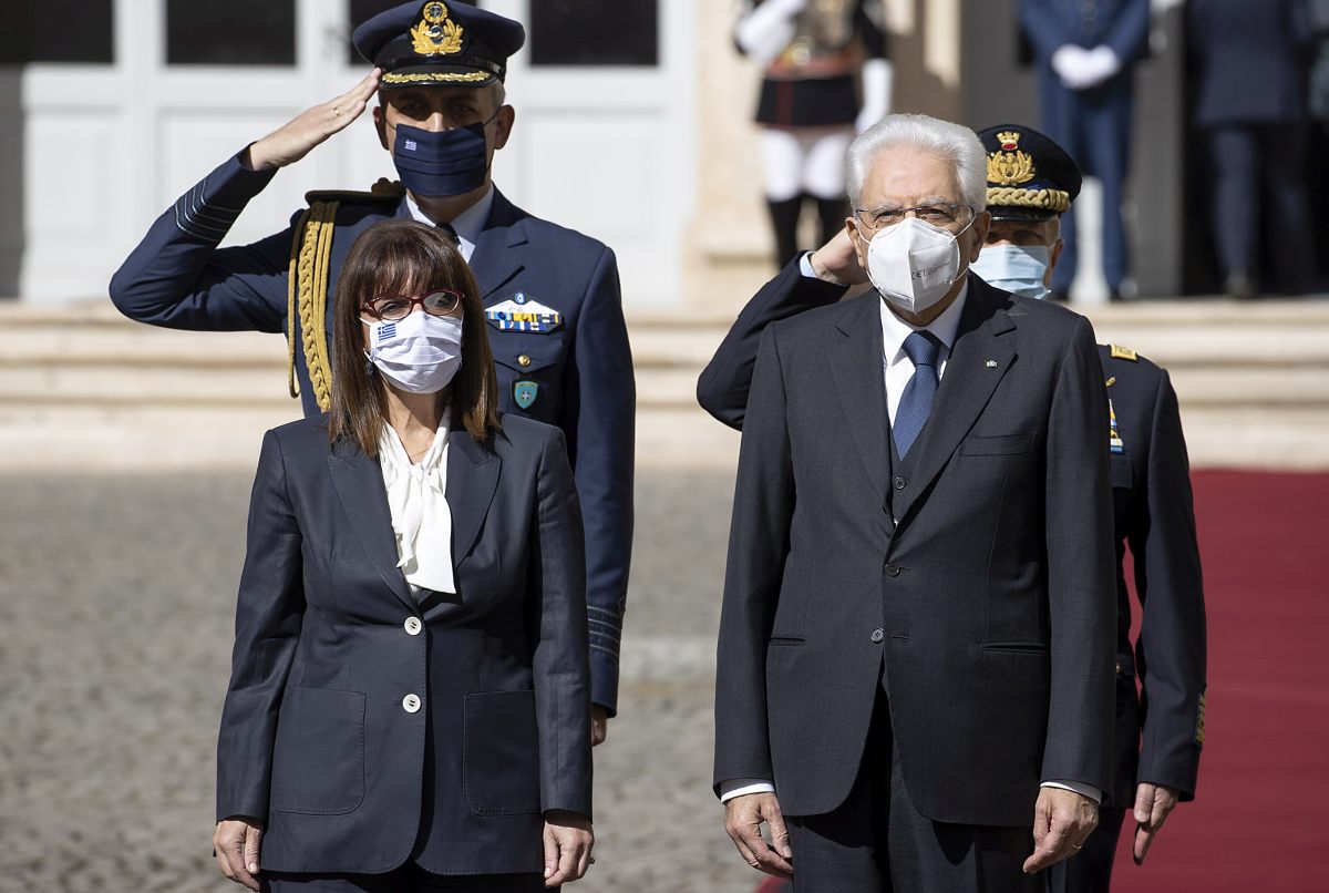 Mattarella “Tenere aperta l’Italia è responsabilità comune”