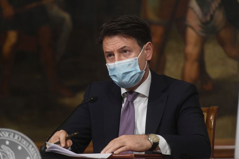 Conte “In primavera confidiamo di essere fuori da pandemia”