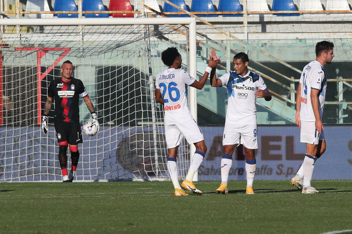 Doppietta Muriel, l’Atalanta vince 2-1 a Crotone