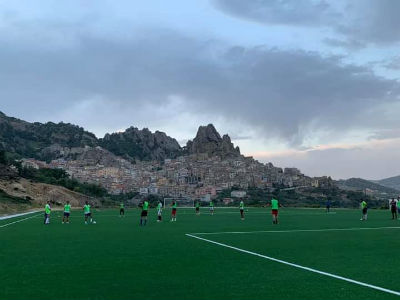 Gagliano. Dopo circa venticinque anni, torna in campo la squadra di calcio a 11