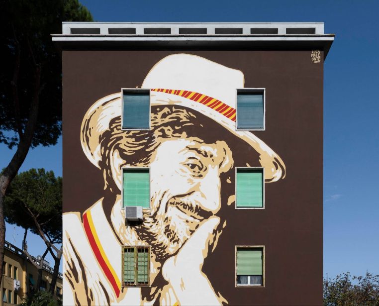Proietti, un murale omaggio al Tufello a Roma