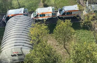 Enna. La verità di un soccorritore sulla foto delle autoambulanze in fila