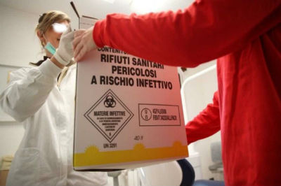 Enna. I positivi al coronavirus protestano per i ritardi nella raccolta dei rifiuti