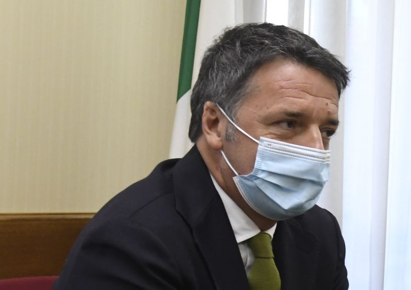 Renzi “Il premier dia risposte altrimenti il governo va a casa”