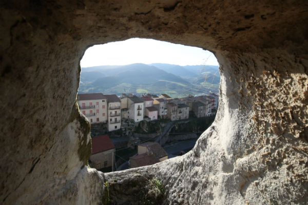 Le Vie dei Tesori alla scoperta di gioielli nascosti nel borgo di Sperlinga