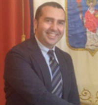 Il segretario dell’ex Provincia Pignatello lascia l’incarico per la segreteria della Raggi a Roma