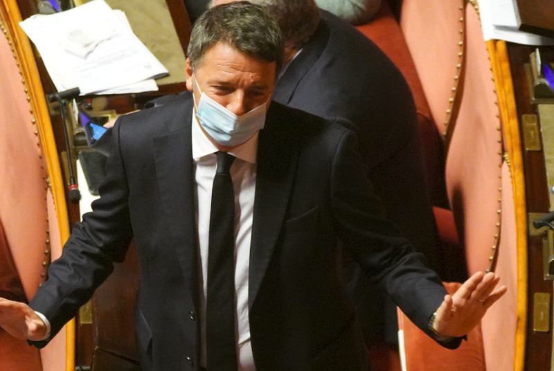 Governo, Renzi “Non c’è una maggioranza, fiducia in Mattarella”