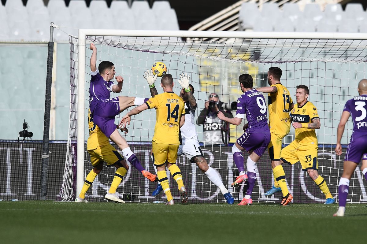Finale pirotecnico al Franchi, Fiorentina-Parma finisce 3-3