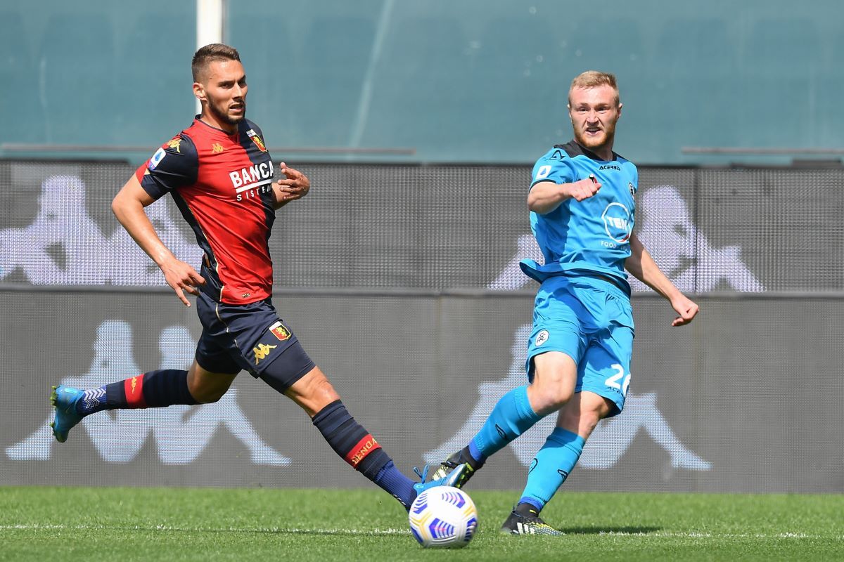 Genoa vince derby ligure, 2-0 a Spezia e salvezza quasi raggiunta