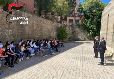 Carabinieri Enna: incontri sulla cultura della legalità