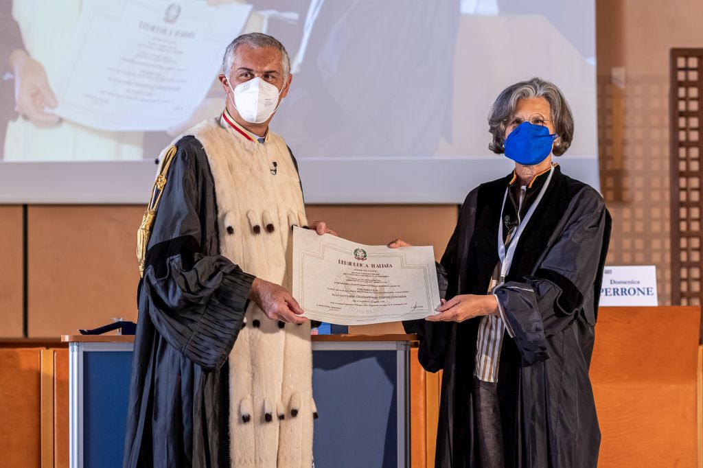 Palermo, laurea honoris causa alla scrittrice Giuseppina Torregrossa