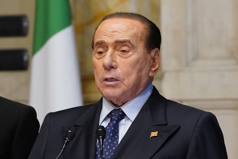 Incendi, Berlusconi “Commissione Ue attivi fondo RescEu per Sardegna”