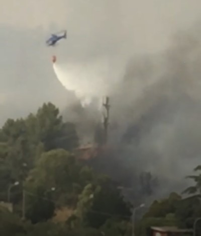 A Pergusa vasto fronte fuoco, residenti impauriti. Due famiglie fatte allontanare dalle abitazioni