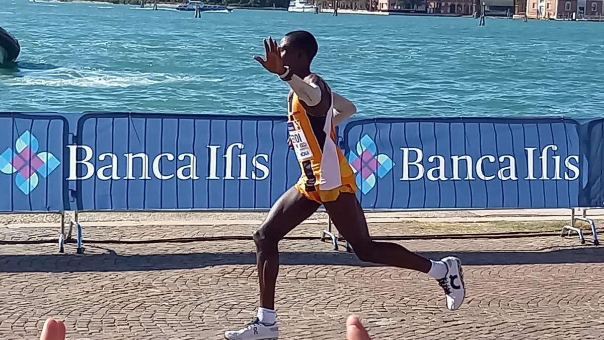 Venicemarathon, vincono l’azzurra Yaremchuk e il keniano Seroi