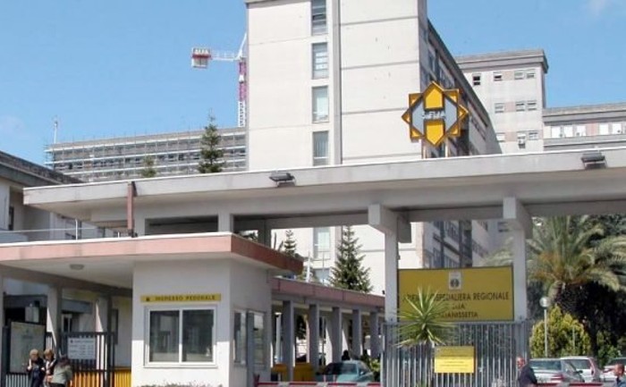 Ventottenne di Piazza Armerina cade in casa, in gravissime condizioni all’ospedale Sant’Elia