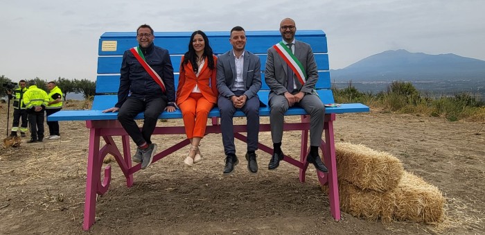 Inaugurata a Centuripe la “Grande Panchina”