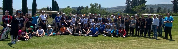 Enna: alunni scuola media Garibaldi a “contatto” con il Golf