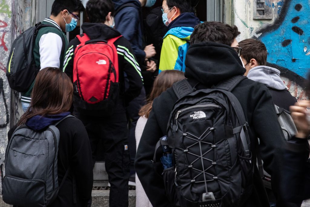 Scuola, Suona la campanella in otto regioni italiane