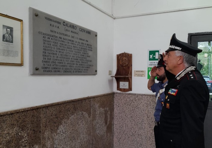 Carabinieri Nicosia onorano la memoria del V.Brig. Giovanni Calabrò