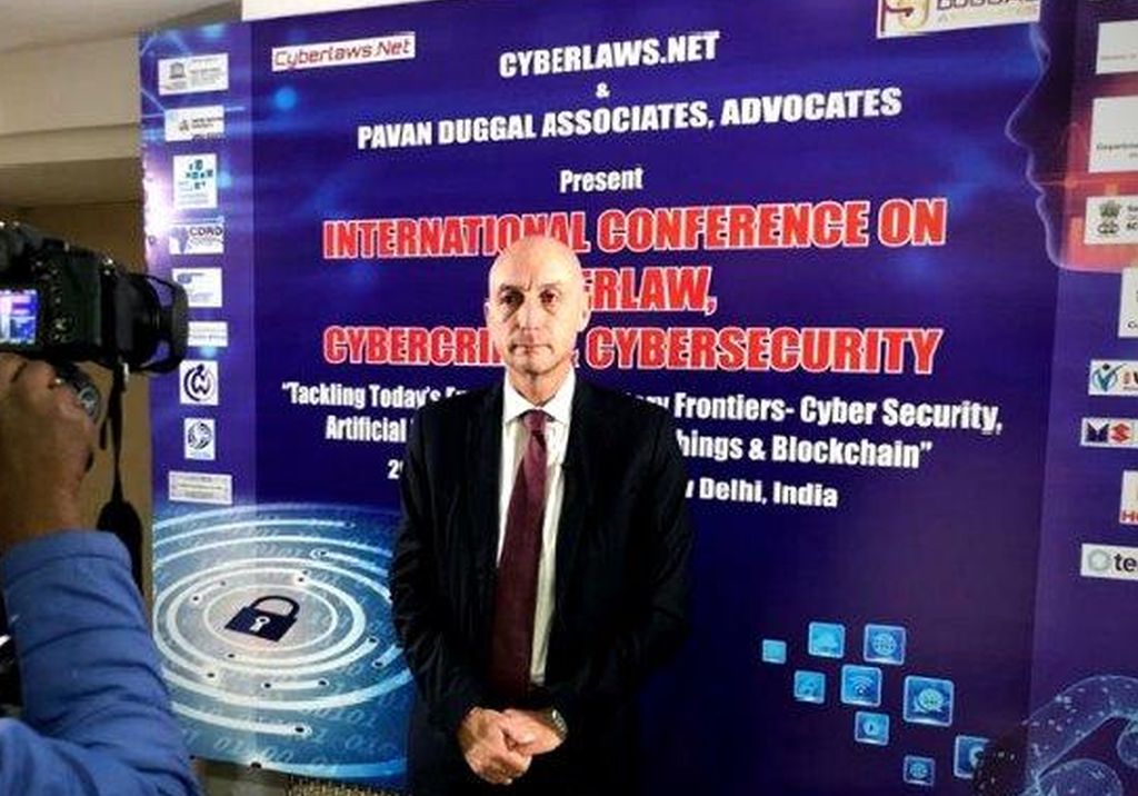 Avvocato palermitano Palmigiano a Conference on Cyberlaw di Nuova Delhi