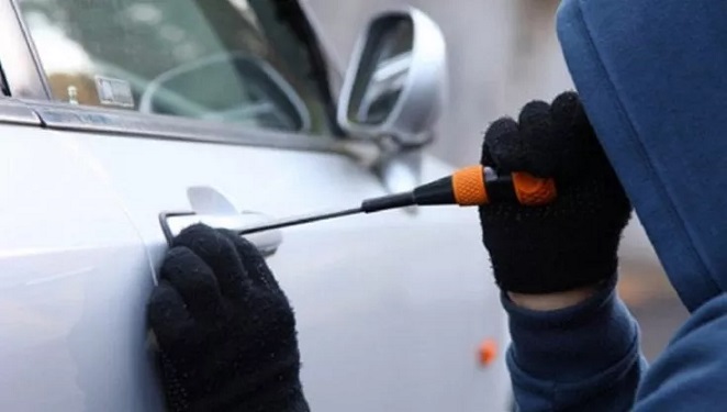 Banda catanese di ladri d’auto sgominata dalla polizia di Enna: 10 indagati