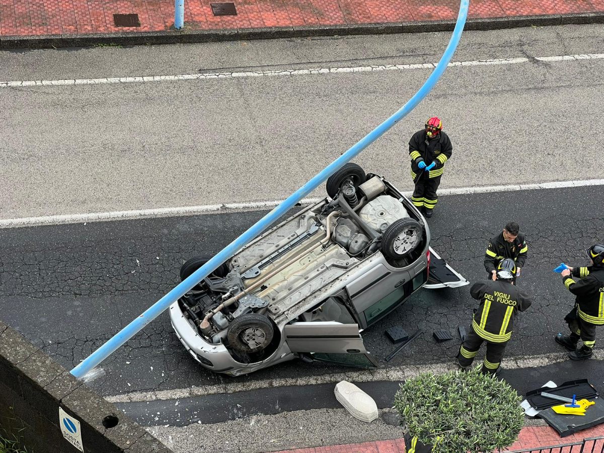 Incidenti stradali, muore una donna nel Catanese