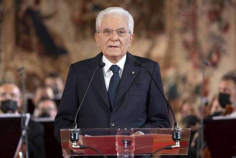 Scuola, Mattarella “E’ di tutti, orizzonte eliminare ogni discrimine”