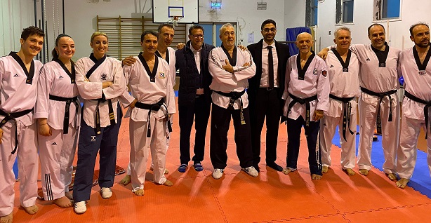 Geremia Di Costanzo, vice campione del mondo e medaglia d’oro ai campionati europei di Taekwondo ospite a Centuripe