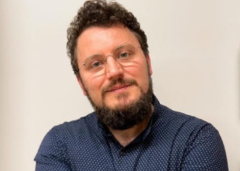 Ondina. Il Sorriso Che Ha Cambiato Il Mondo. Intervista A Marco Tarozzi