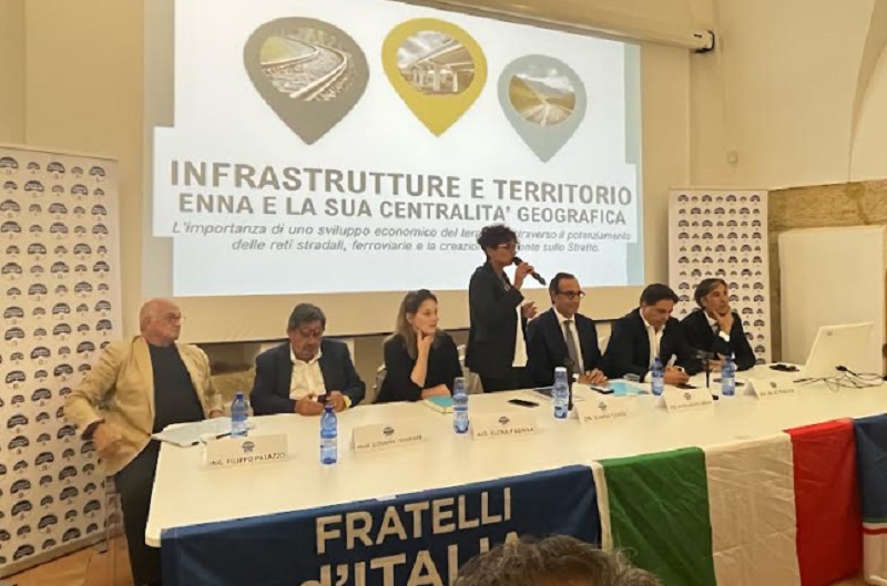 Opere a Enna, FdI, “un piano per il trasporto urbano su rotaie”