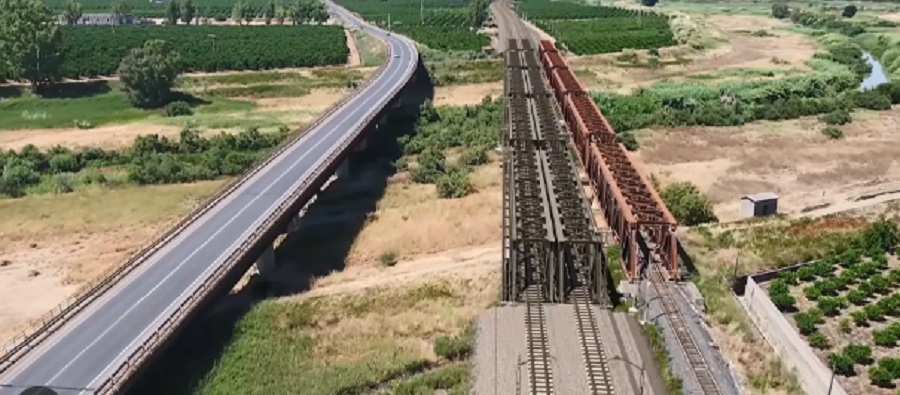Fondi per strade e ferrovie dirottate sul Ponte, ok da Senato