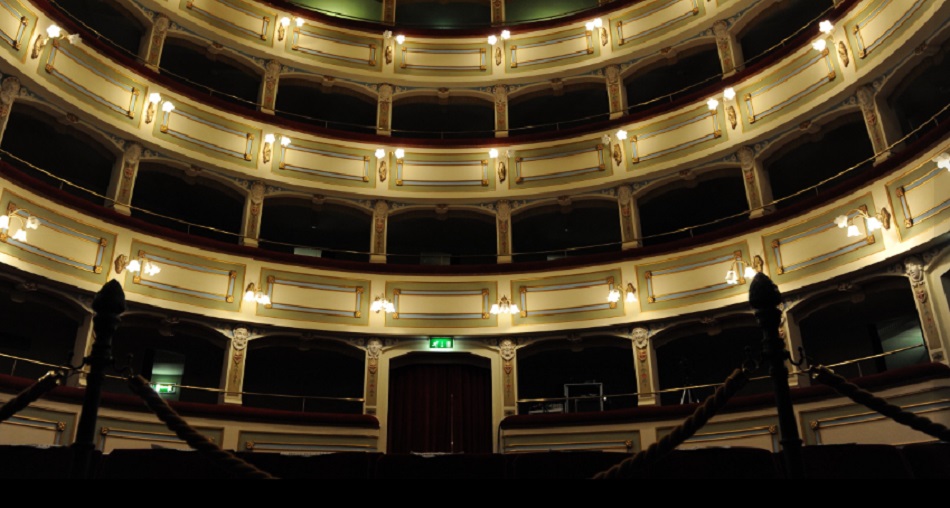 Teatro comunale di Enna intitolato a Neglia