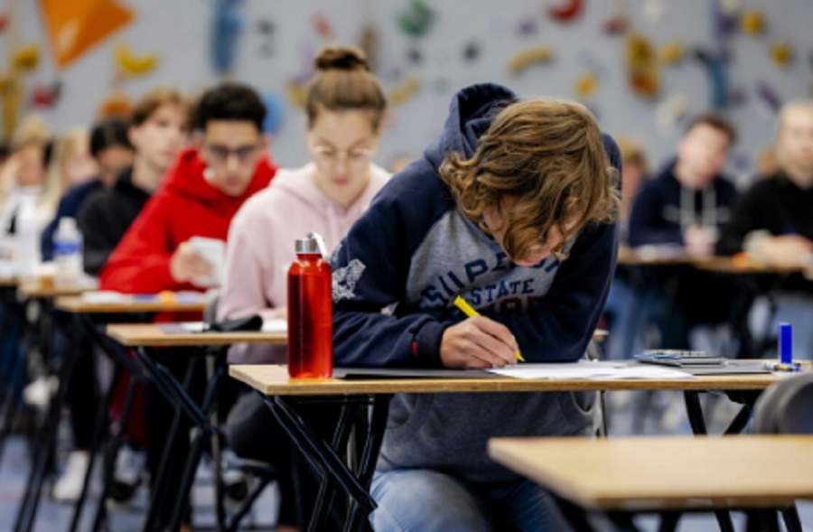 Scuola, sì al piano di dimensionamento, ecco i tagli degli istituti