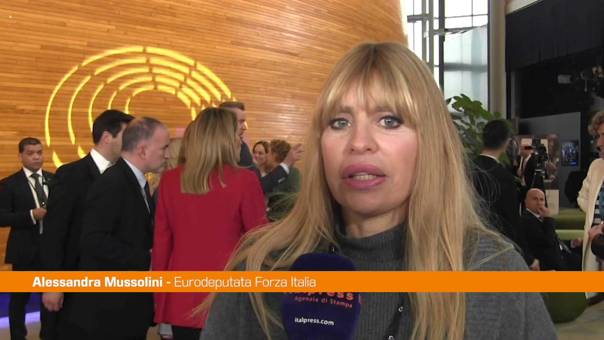 Ue, Mussolini “Premio Sacharov a Mahsa Amini non sia solo simbolico”