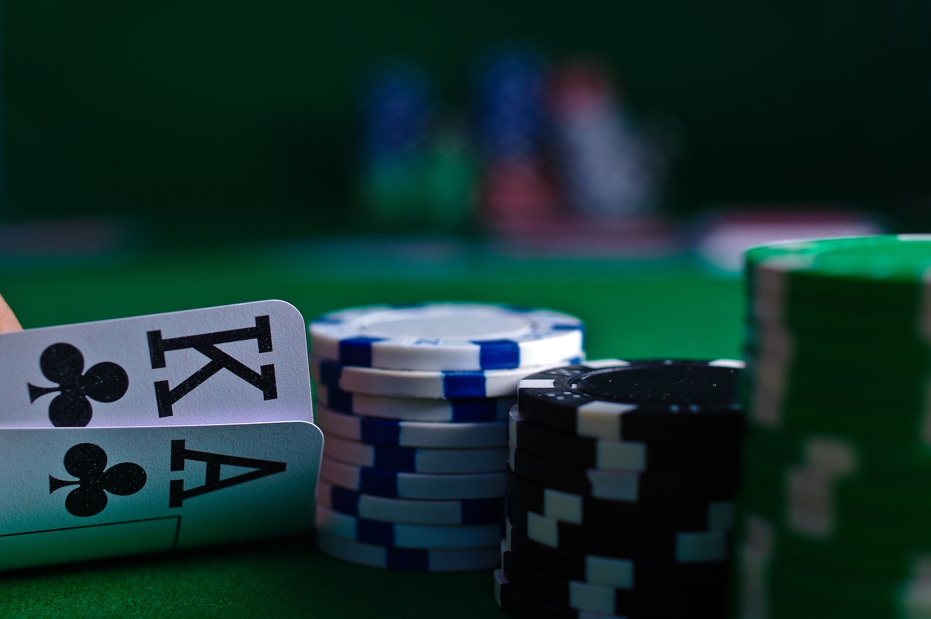 Perdite al casinò illegale: gli operatori devono rimborsare? La richiesta alla CGUE