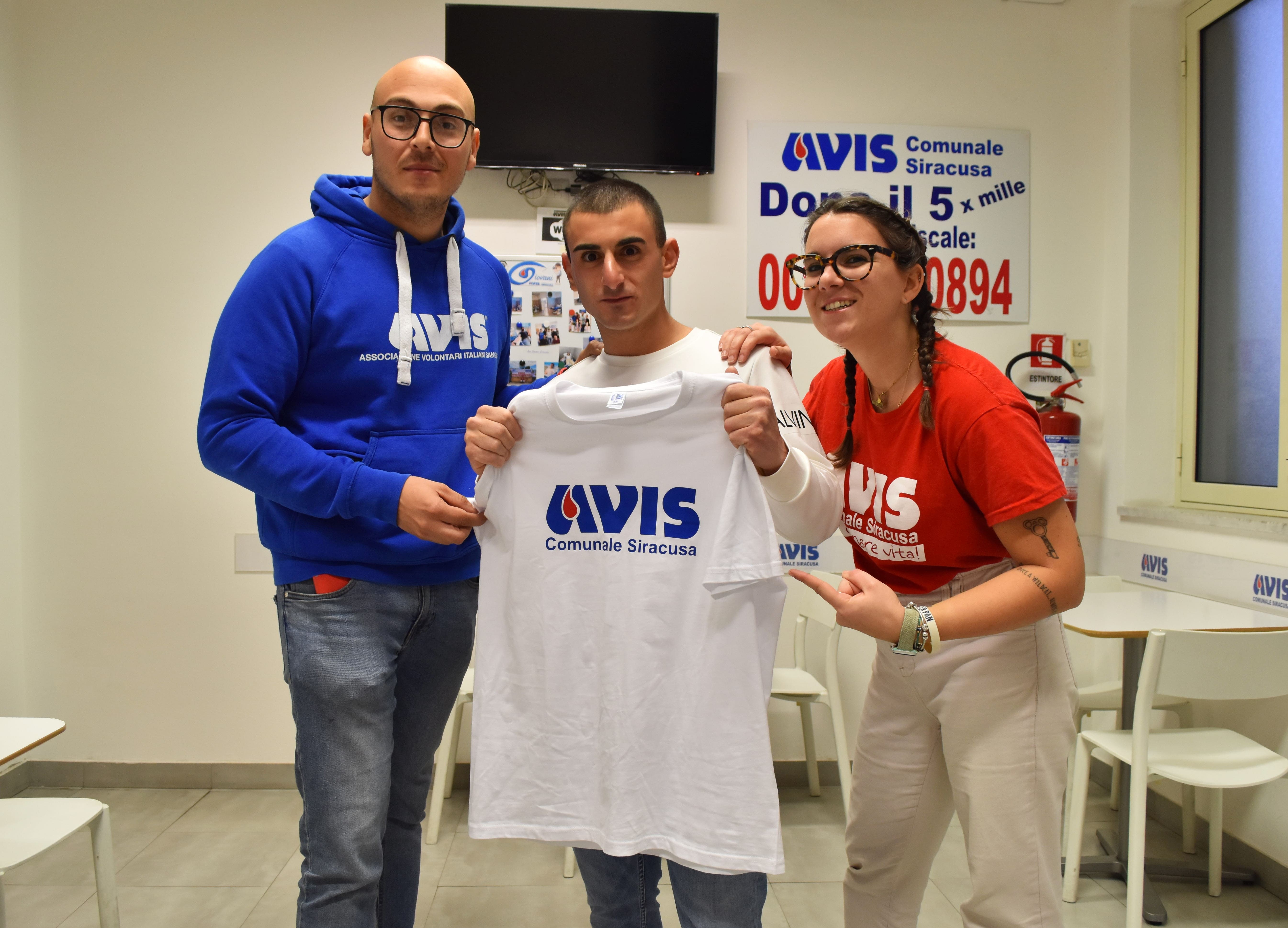 Donazione di sangue e sostenibilità: AVIS con Sebastian Colnaghi per spronare i giovani a donare