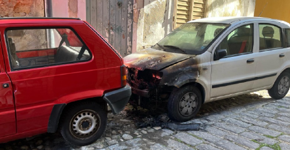 L’ombra delle multe dietro l’incendio, “gesto di rabbia verso me”