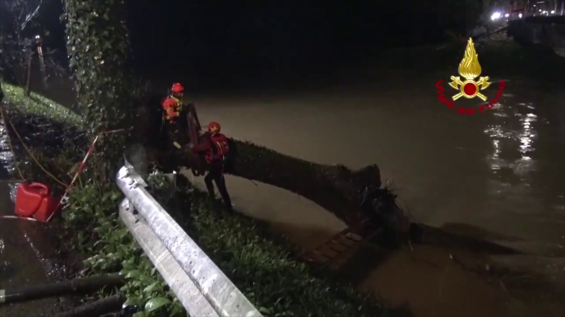 Oltre 60 interventi dei vigili del fuoco per il maltempo in Veneto