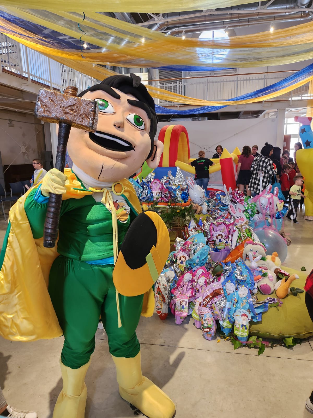 Le uova di Pasqua ai bimbi meno fortunati. Udicon presente all’iniziativa di solidarietà a Siracusa