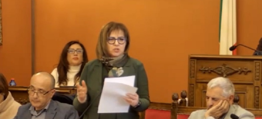 Campanile, “io sto con Antonio” e sulla Curia, “fa danno a se stessa”