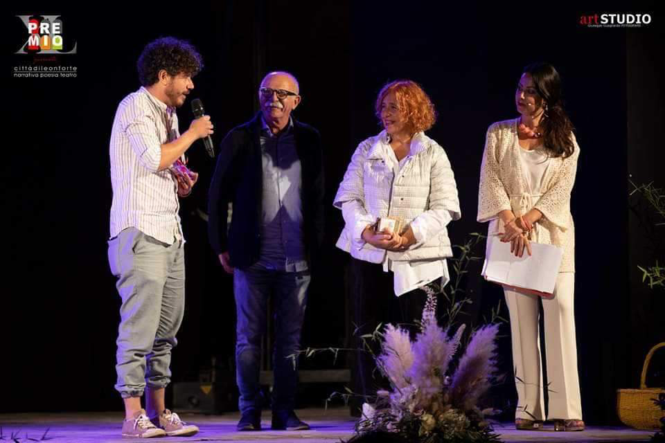 Nuove collaborazioni per la sezione teatro del premio città di Leonforte arrivano gli osservatori delle associazioni Belvedere e Caraco’