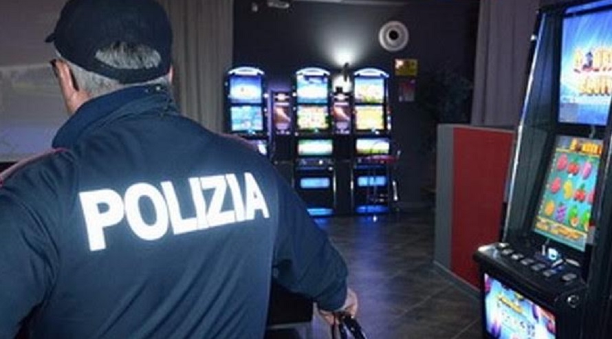 Controlli nelle sale scommesse, 3 denunce