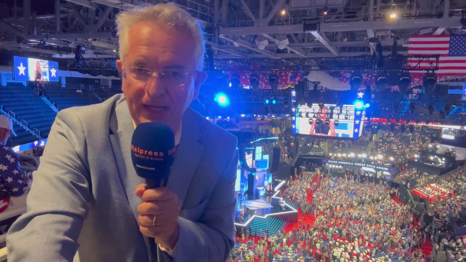 A Milwaukee tutto il Gop osanna Trump “unto” dal Signore