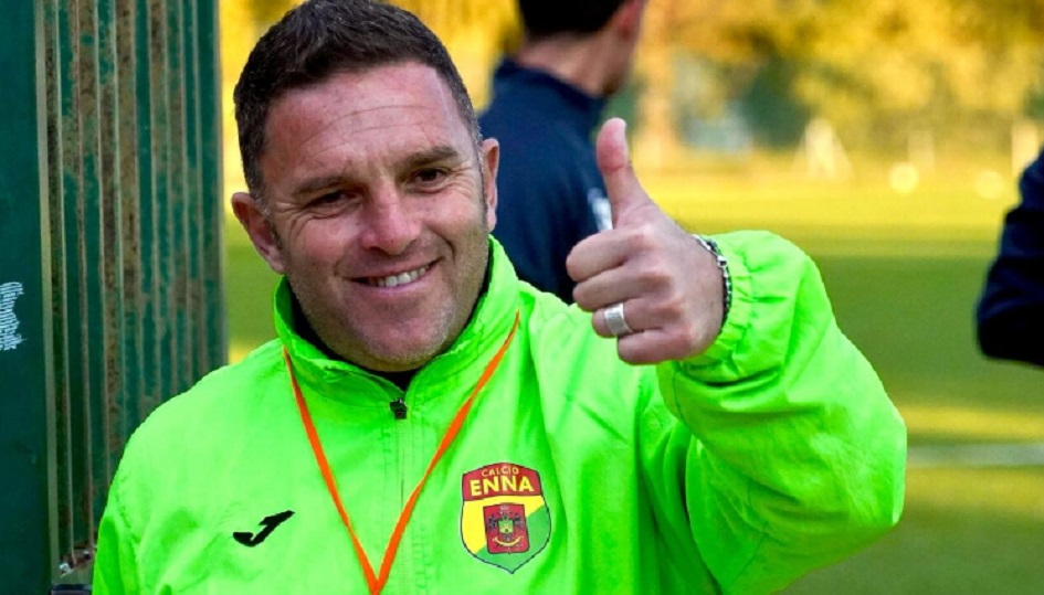 Terremoto nell’Enna calcio, si sono dimessi Pagana e Restuccia