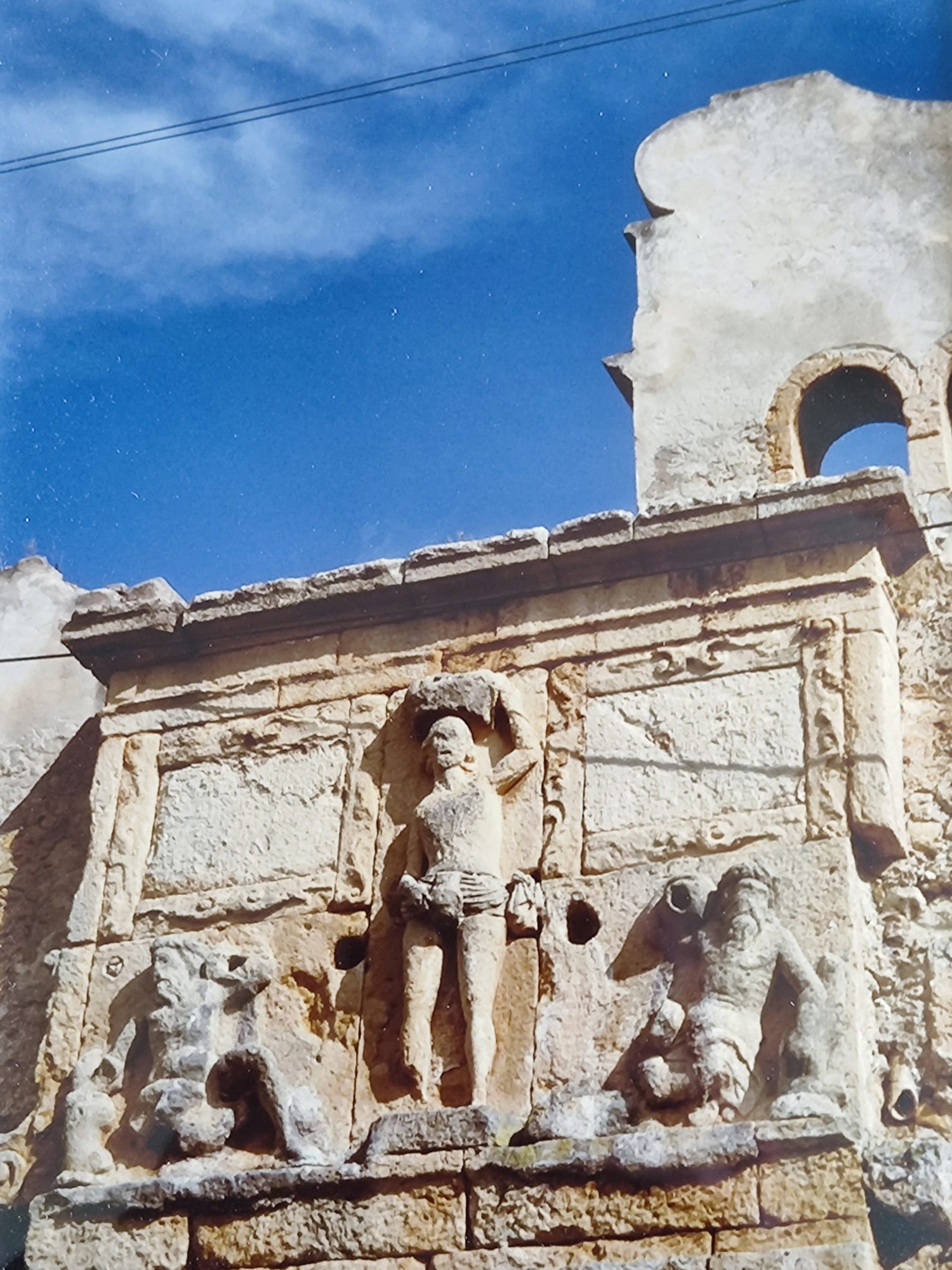 Nuovo evento di SiciliAntica: “Leonforte tra lapidi, chiese e monumenti. Le pietre raccontano”.