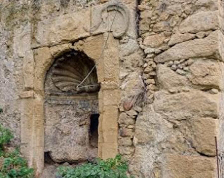 Lesioni sul muro della Granfonte, allarme di SiciliAntica