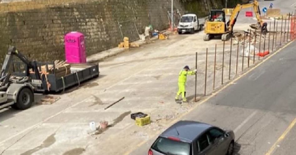 Al via i lavori su via Pergusa, a breve il doppio senso di circolazione